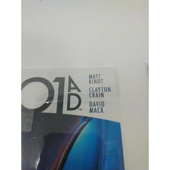 Valiant Comics 4001 AD #1 Lootcrate Exclusive & Immortal Brothers #1 Green knigh - Picture 4 of 9